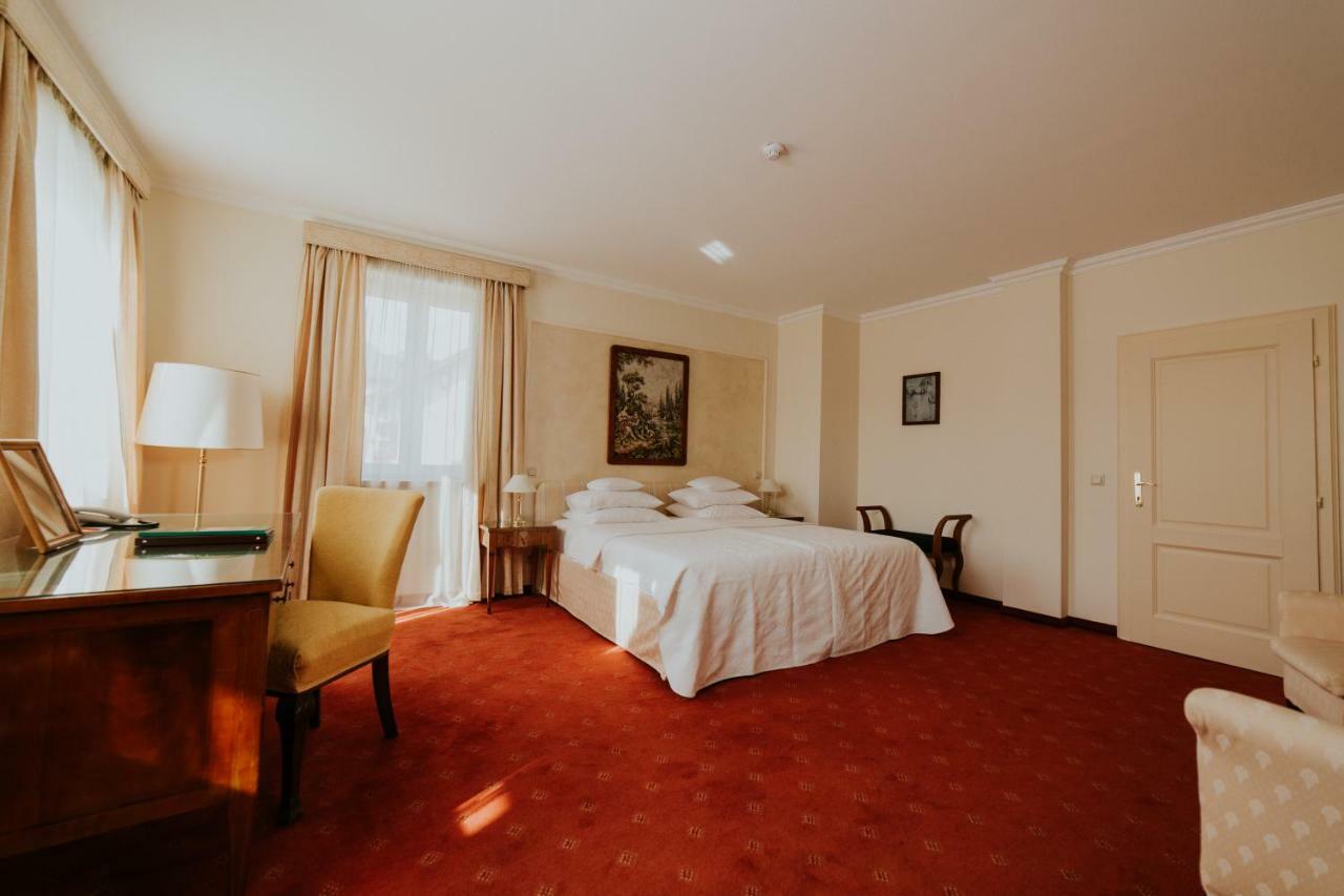 Hotel La Residenza Timisoara Exterior photo